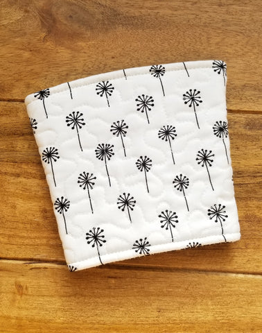 Dandelion on White Cosy